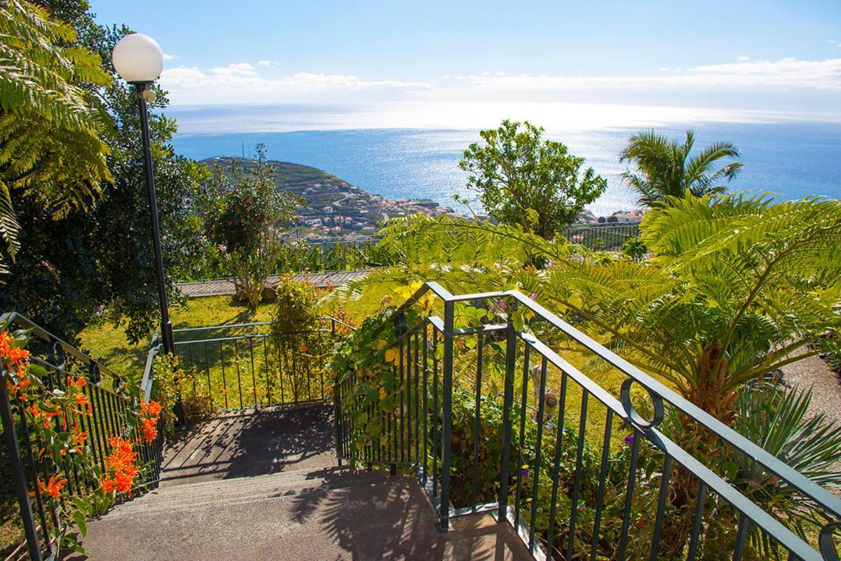 Bed and Breakfast Vila Afonso Estreito de Câmara de Lobos Exterior foto